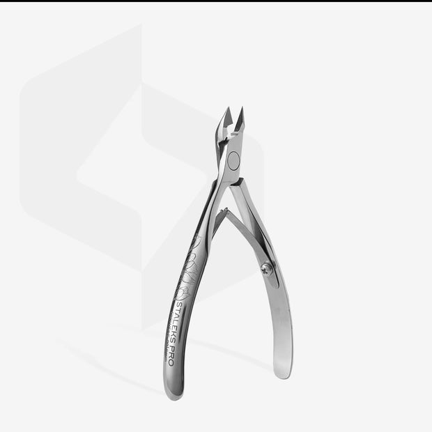 Pinces à cuticules professionnelles
EXCLUSIVE 20 / 1 ( 5mm )