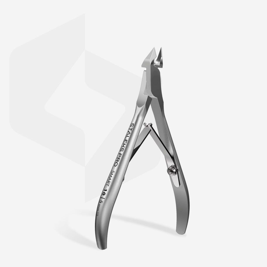 Pince à cuticules professionnelle SMART 10/ 5 mm