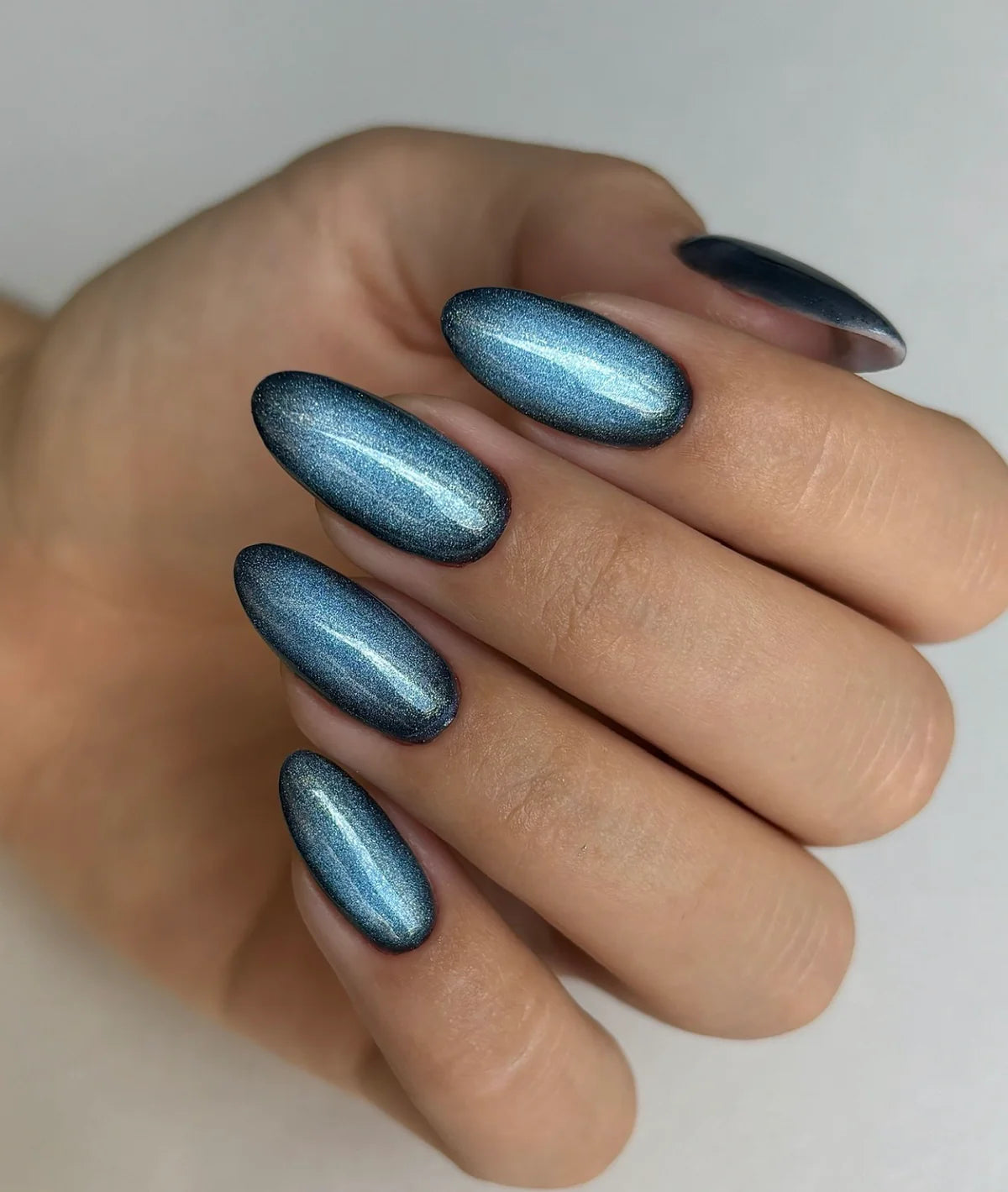 VERSEAU / Cat Eye 9D