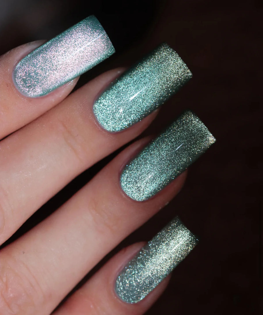 Grinch Glow / Cat Eye 9D